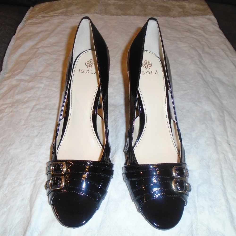 Isola Black Patent Leather Heels/Pumps   Damia